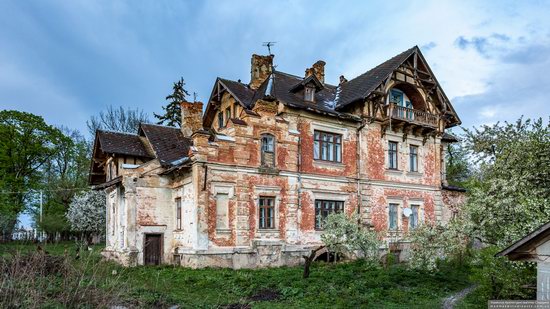 Picturesque Buildings of the Antoniny Palace, Khmelnytskyi Oblast, Ukraine, photo 17