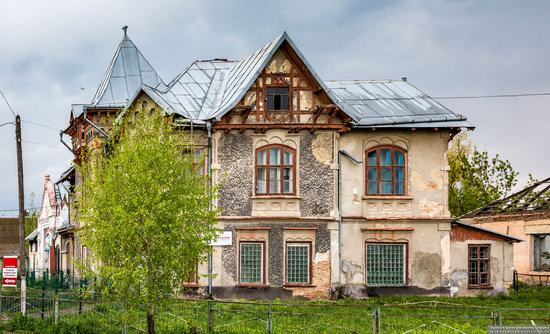 Picturesque Buildings of the Antoniny Palace, Khmelnytskyi Oblast, Ukraine, photo 4