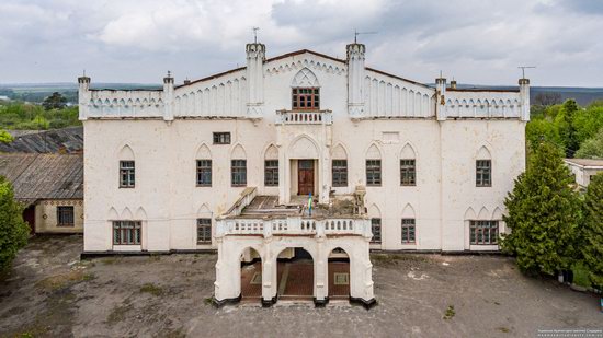 The Gizycki Palace in Novoselytsya, Khmelnytskyi Oblast, Ukraine, photo 11