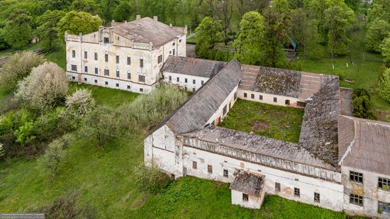 The Gizycki Palace in Novoselytsya, Khmelnytskyi Oblast, Ukraine, photo 14