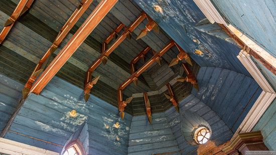 Wooden Neo-Gothic Church, Rozluch, Lviv Oblast, Ukraine, photo 12