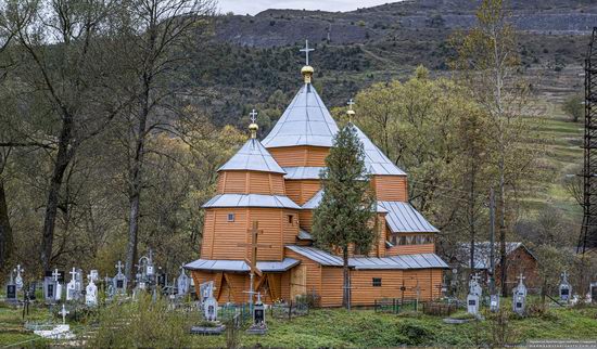 Church of St. Nicholas in Turka, Lviv Oblast, Ukraine, photo 1