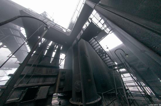 Zaporozhye Aluminium Combine, Ukraine - a Decaying Industrial Giant, photo 8