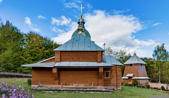 Church of the Holy Archangel Michael in Bilychi, Ukraine, photo 6