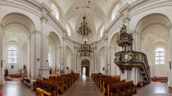 Holy Trinity Church in Mykulyntsi, Ukraine, photo 11