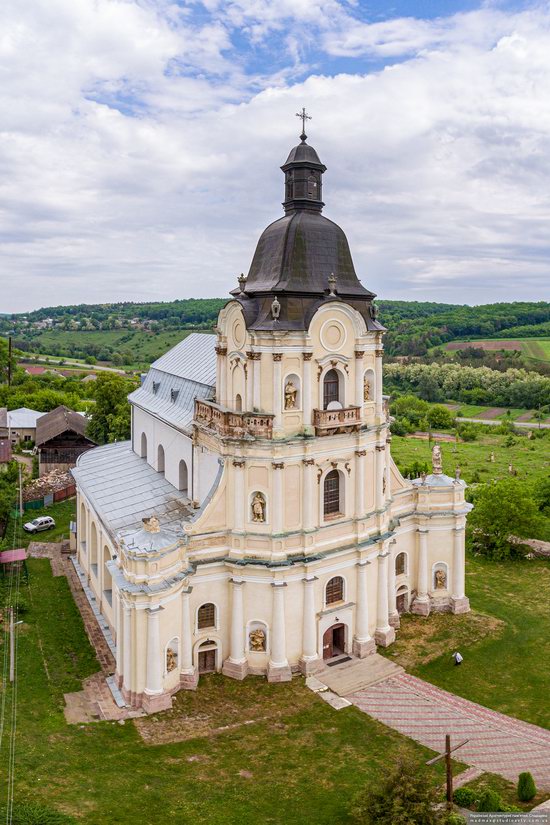 Holy Trinity Church in Mykulyntsi, Ukraine, photo 6