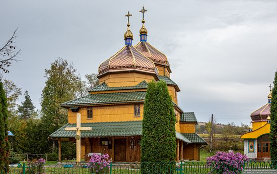 Church of St. Nicholas in Turje, Lviv Oblast, Ukraine, photo 3