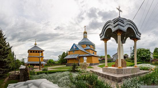 Wooden Church of the Transfiguration in Pidhaitsi, Ternopil Oblast, Ukraine, photo 10