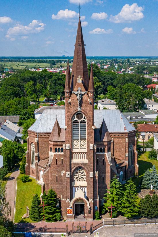 Catholic Church of the Assumption in Kamianka-Buzka, Ukraine, photo 5