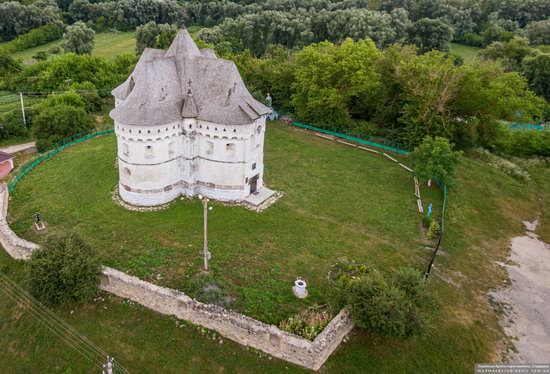 Holy Protection Church-Fortress in Sutkivtsi, Ukraine, photo 12