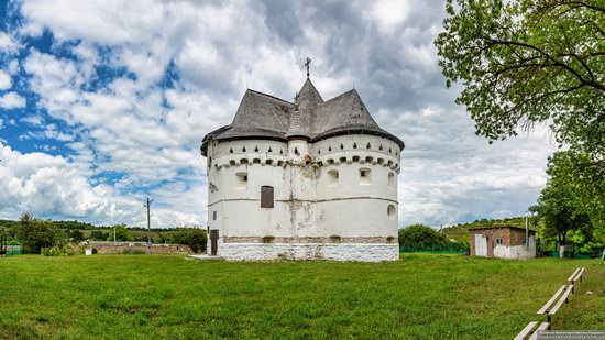 Holy Protection Church-Fortress in Sutkivtsi, Ukraine, photo 8