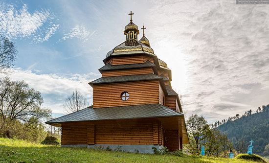 Church of the St. Archangel Michael in Hvozdets, Lviv Oblast, Ukraine, photo 5