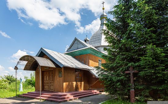 Church of the Transfiguration in Volytsya, Lviv Oblast, Ukraine, photo 4