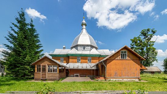 Church of the Transfiguration in Volytsya, Lviv Oblast, Ukraine, photo 5