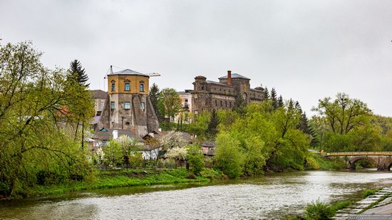 Palace of Count Ksido in Khmilnyk, Vinnytsia Oblast, Ukraine, photo 2