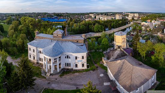 Palace of Count Ksido in Khmilnyk, Vinnytsia Oblast, Ukraine, photo 7