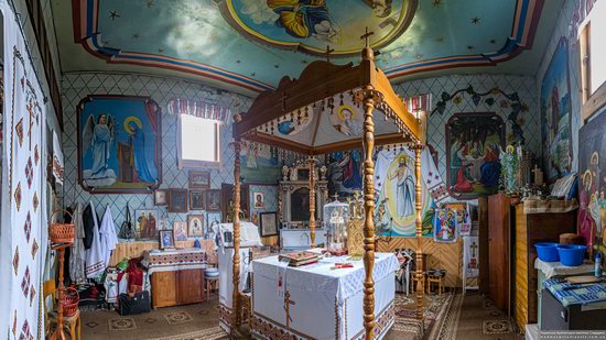 Church of the Holy Apostles Peter and Paul in Lazeshchyna, Zakarpattia Oblast, Ukraine, photo 10