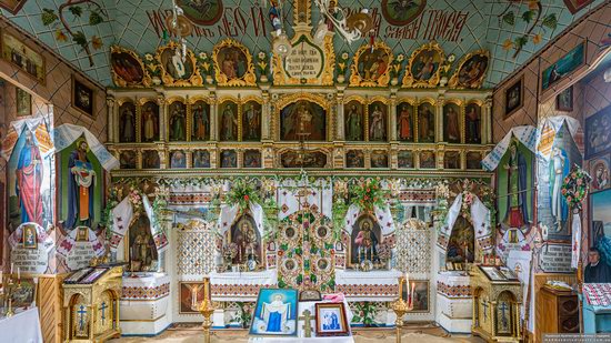 Church of the Holy Apostles Peter and Paul in Lazeshchyna, Zakarpattia Oblast, Ukraine, photo 5