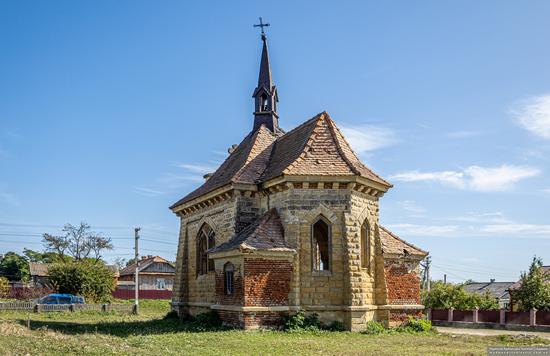 Roman Catholic Church-Chapel in Antoniv, Ternopil Oblast, Ukraine, photo 4