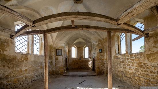 Roman Catholic Church-Chapel in Antoniv, Ternopil Oblast, Ukraine, photo 6