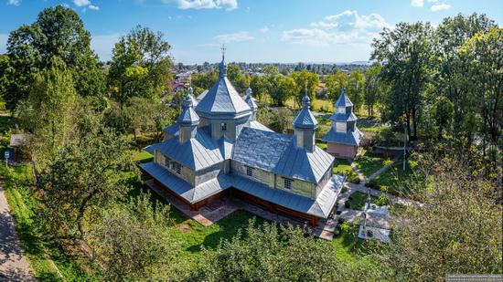 Church in Horishnje Zaluchchya, Ivano-Frankivsk Oblast, Ukraine, photo 1