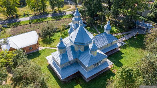 Church in Horishnje Zaluchchya, Ivano-Frankivsk Oblast, Ukraine, photo 12