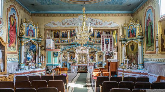 Church in Horishnje Zaluchchya, Ivano-Frankivsk Oblast, Ukraine, photo 6