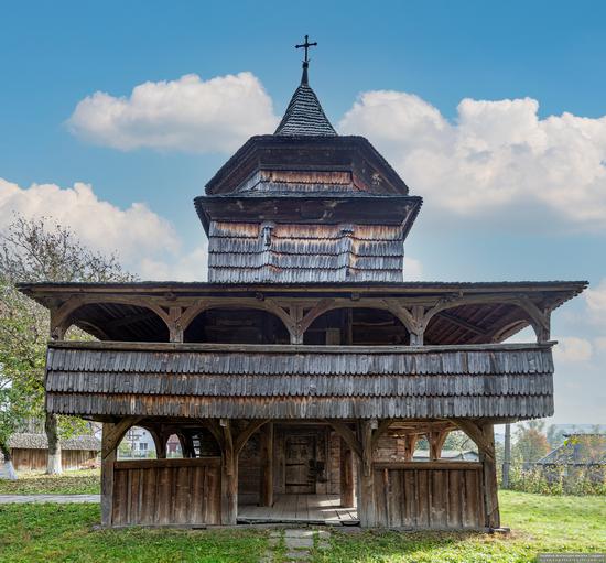 Church of the Exaltation of the Holy Cross in Drohobych, Ukraine, photo 3