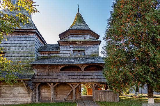 Church of the Exaltation of the Holy Cross in Drohobych, Ukraine, photo 9