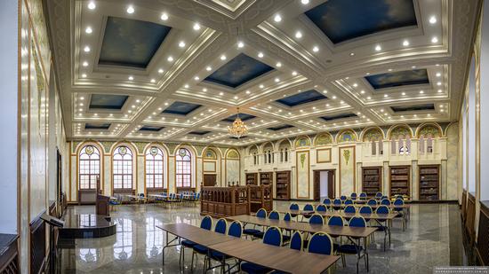 Sadhora Synagogue in Chernivtsi, Ukraine, photo 7