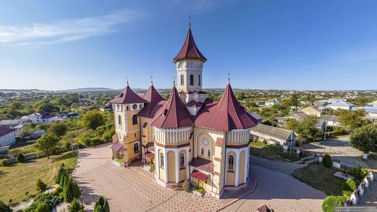 Church of St. Elijah in Toporivtsi, Chernivtsi Oblast, Ukraine, photo 1