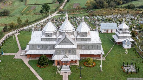 St. Paraskeva Church, Velykyi Klyuchiv, Ukraine, photo 9