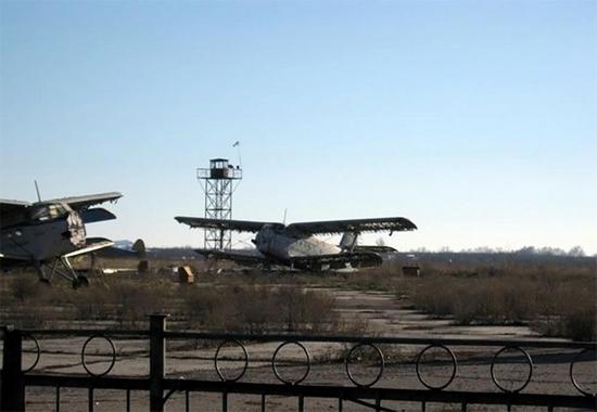 Aircraft Cemetery, Poltava, Ukraine, photo 3