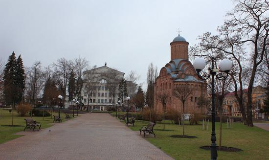 Mid April in the center of Chernihiv, Ukraine, photo 6