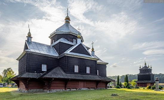 Church of the Exaltation of the Holy Cross in Mykytyntsi, Ivano-Frankivsk Oblast, Ukraine, photo 4