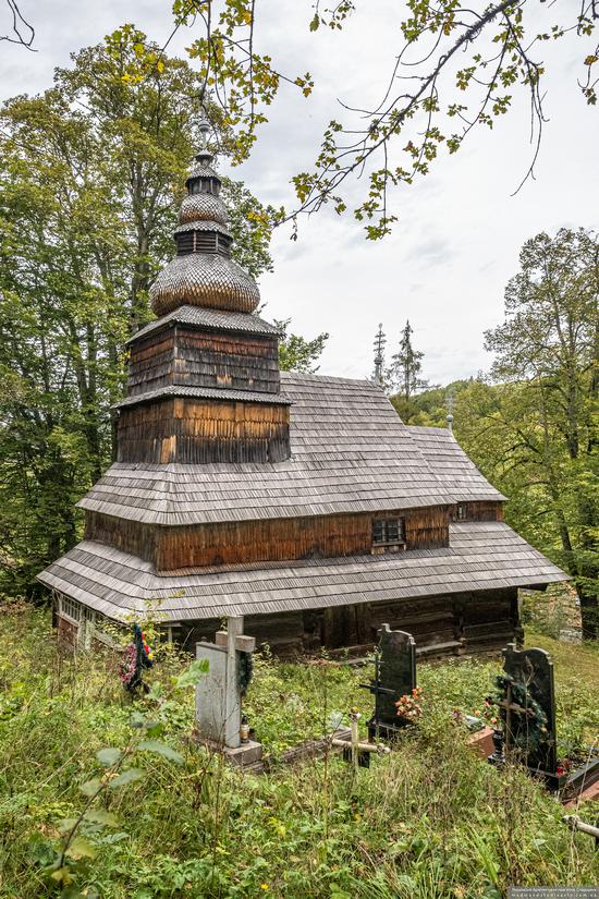 Church of the Presentation of the Virgin Mary in Roztoka, Zakarpattia Oblast, Ukraine, photo 2