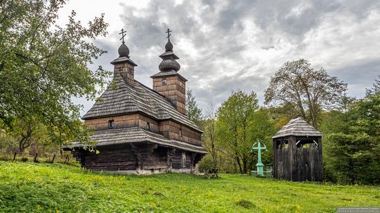 Church of St. Anne in Bukivtsovo, Zakarpattia Oblast, Ukraine, photo 2