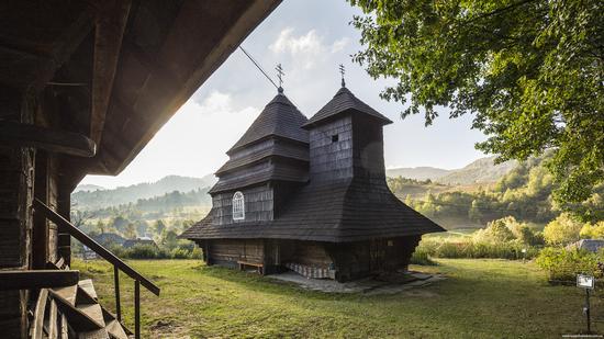 Church of St. Michael the Archangel in Uzhok, Zakarpattia Oblast, Ukraine, photo 1