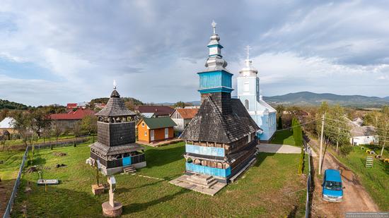 Church of the Intercession of the Holy Virgin in Deshkovytsya, Ukraine, photo 11