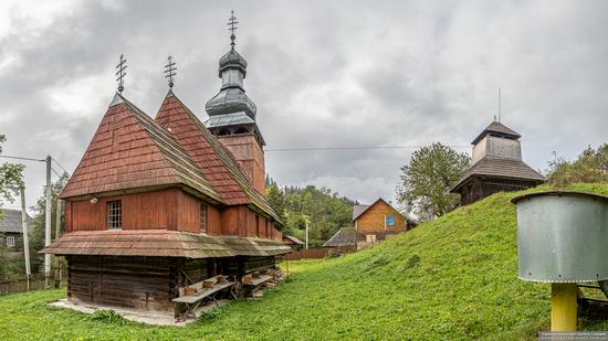 Church of the Blessed Virgin Mary in Bukovets', Zakarpattia Oblast, Ukraine, photo 6