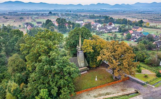 Church of St. Michael the Archangel in Krainykovo, Zakarpattia Oblast, Ukraine, photo 9