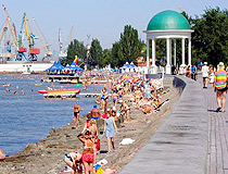 Rotunda on the seafront - one of the symbols of Berdyansk