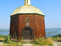 Wooden chapel in Kyiv Oblast