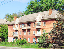 Residential house of Soviet times in Kryvyi Rih